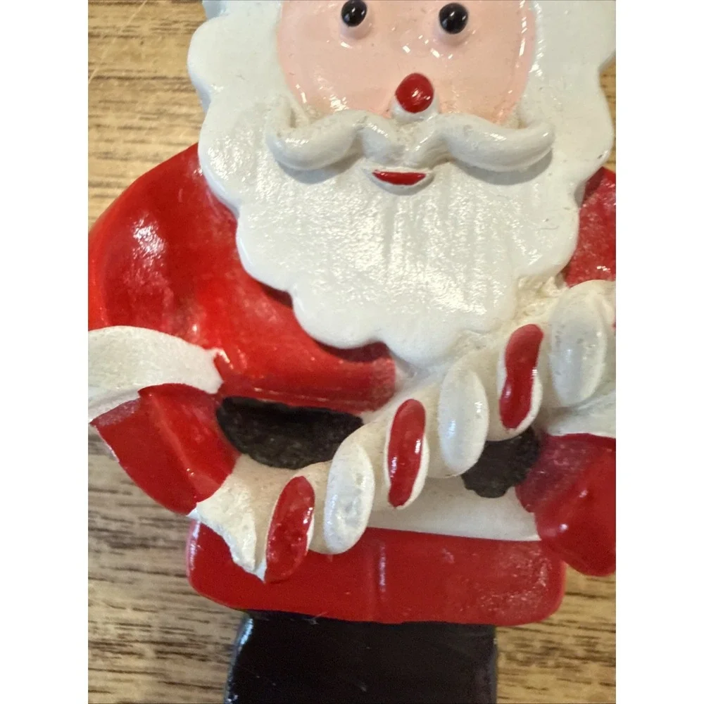Vintage Santa Claus Brooch Red White Enamel Christmas Holiday Pin
